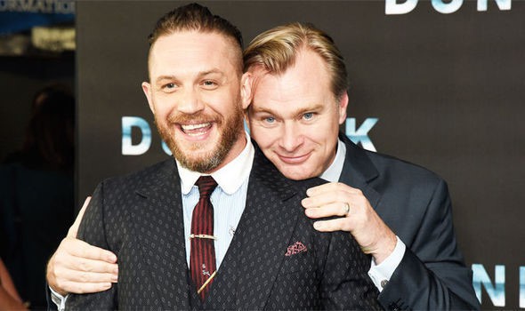  Trong quá trình quảng bá cho Dunkirk (2017), đạo diễn Christopher Nolan từng có lần lên tiếng ủng hộ Tom Hardy vào vai James Bond. 