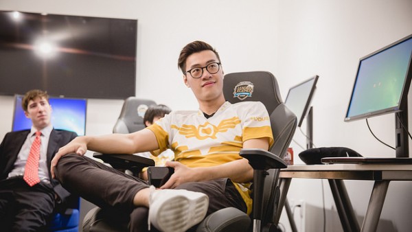  WildTurtle là thành viên duy nhất còn ở lại FlyQuest từ mùa trước 