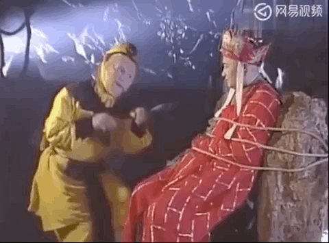 “Ngã ngửa” với sự thật về cảnh Tôn Ngộ Không làm phép trong phim kinh điển Tây Du Ký - Ảnh 4. “Ngã ngửa” với sự thật về cảnh Tôn Ngộ Không làm phép trong phim kinh điển Tây Du Ký - Ảnh 4.