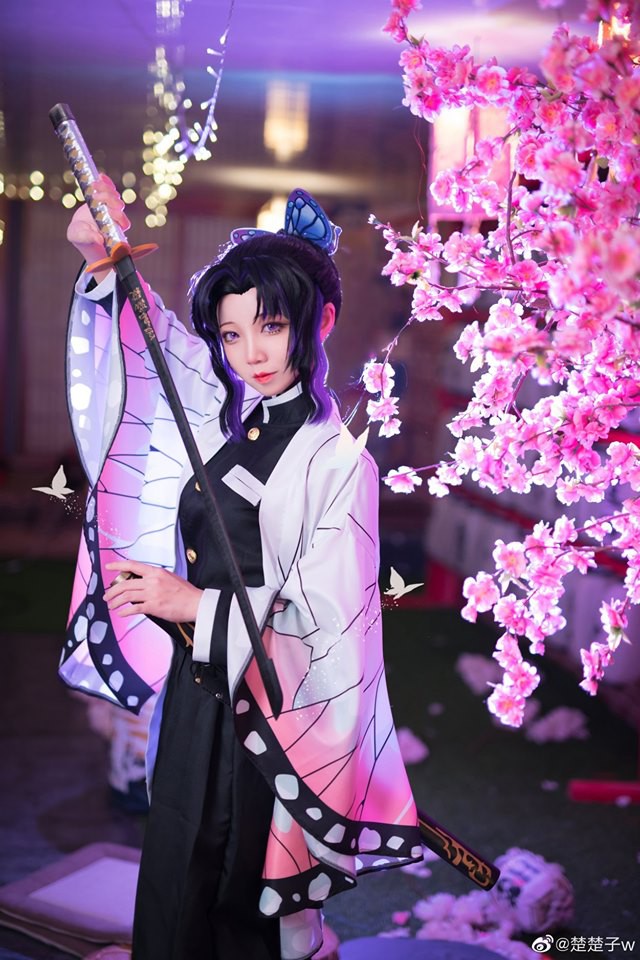 Trùng trụ Kochou Shinobu thoát tục tựa tiên nữ qua loạt ảnh cosplay đẹp mê hồn - Ảnh 5.