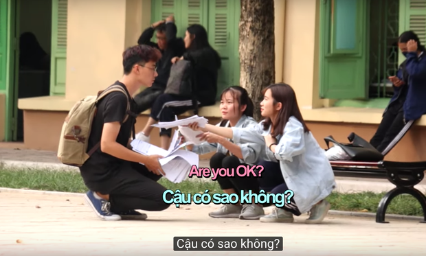 Clip nam sinh yêu bạn học từ cái nhìn đầu tiên gây sốt, nào ngờ đó chỉ là dàn dựng và nam chính còn từng bị ném đá vì tán gái lung tung - Ảnh 2.