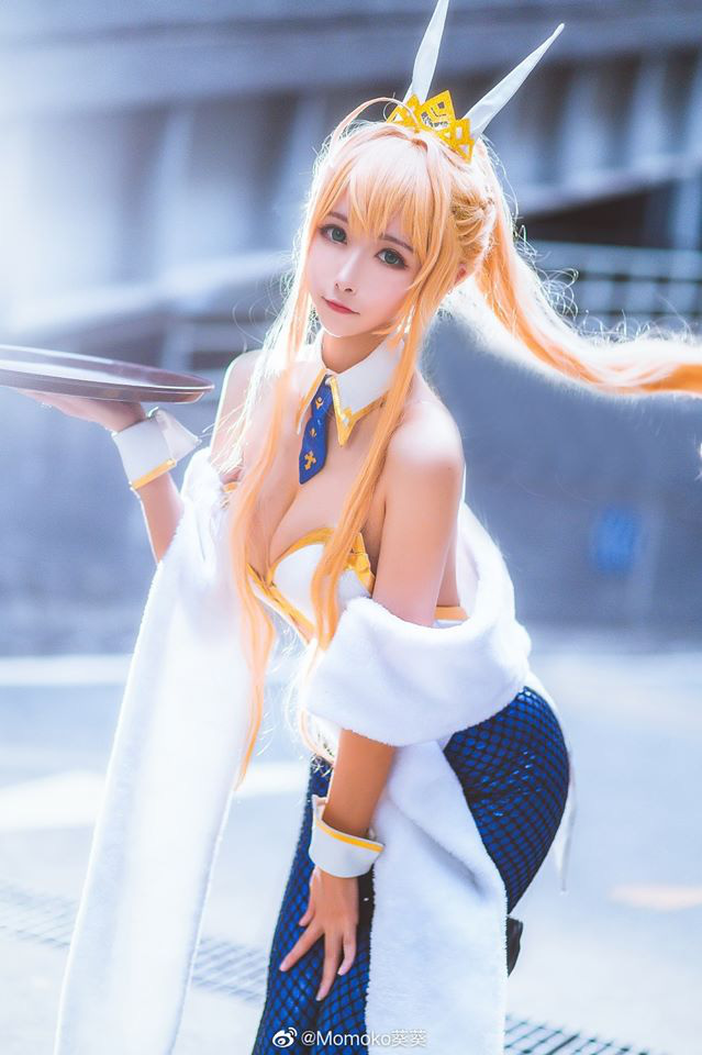 Ngắm nàng Vua nước Anh Arturia Pendragon bước ra đời thật qua loạt ảnh cosplay đẹp mắt - Ảnh 3.