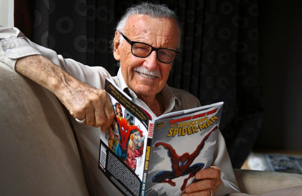 Từ Stan Lee đến Walt Disney, những nhà văn/biên kịch nào đã để lại sự tiếc nuối lớn nhất sau sự ra đi của họ - Ảnh 1.