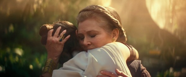 Star Wars IX tung trailer mới toanh: Jedi cuối cùng bừng sáng, đại ma đầu của vũ trụ vẫn còn sống - Ảnh 6.
