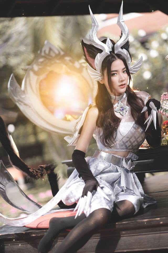 Liên Quân Mobile: Ngắm nhìn vẻ đẹp lộng lẫy, kiêu sa của cosplayer Arum Sacred Sentinel - Ảnh 10.