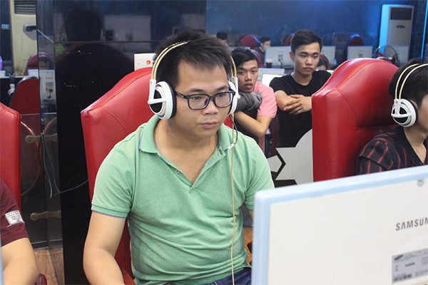 Tâm điểm AoE: Hoàng Mai Nhi chạm trán Tiểu Thủy Ngư (Trung Quốc) trong thể loại siêu hay - Ảnh 3. Tâm điểm AoE: Hoàng Mai Nhi chạm trán Tiểu Thủy Ngư (Trung Quốc) trong thể loại siêu hay - Ảnh 3.