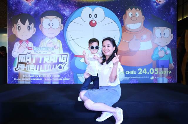 Gia đình dàn sao Việt hào hứng khám phá Mặt Trăng cùng Doraemon và những người bạn - Ảnh 6.