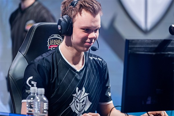 LMHT: “Quỷ vương” Faker chỉ được xếp thứ 3 trong top 20 tuyển thủ xuất sắc nhất MSI 2019 (Phần cuối) - Ảnh 1. LMHT: “Quỷ vương” Faker chỉ được xếp thứ 3 trong top 20 tuyển thủ xuất sắc nhất MSI 2019 (Phần cuối) - Ảnh 1.