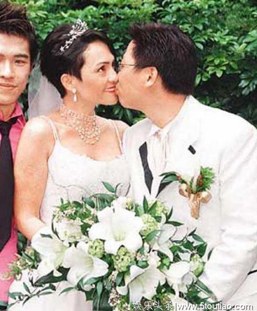 Mẹ ruột Trương Bá Chi: 4 đời chồng đều là đại gia nhưng U60 phải đóng phim nóng kiếm tiền - Ảnh 4. Mẹ ruột Trương Bá Chi: 4 đời chồng đều là đại gia nhưng U60 phải đóng phim nóng kiếm tiền - Ảnh 4.