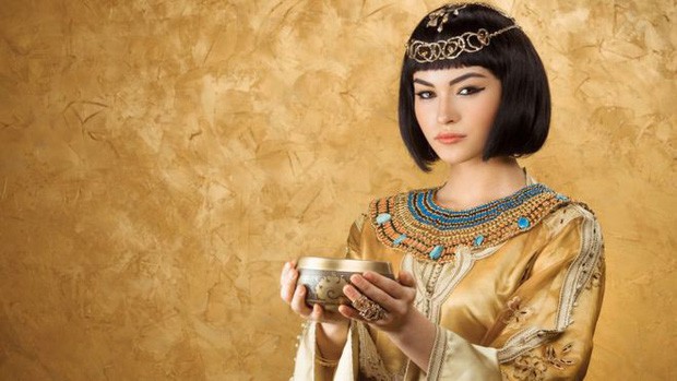 Bí ẩn cuộc đời Nữ hoàng Cleopatra: Vị nữ vương quyến rũ với tài trí thông minh vô thường và độc chiêu quyến rũ đàn ông “bách phát bách trúng” - Ảnh 5.