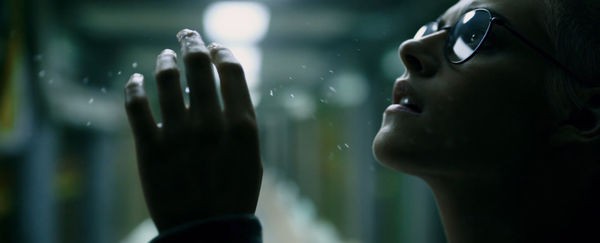 Phim kinh dị viễn tưởng Underwater tung trailer mới khiến khán giả điêu đứng vì quá hoành tráng và mãn nhãn - Ảnh 4.