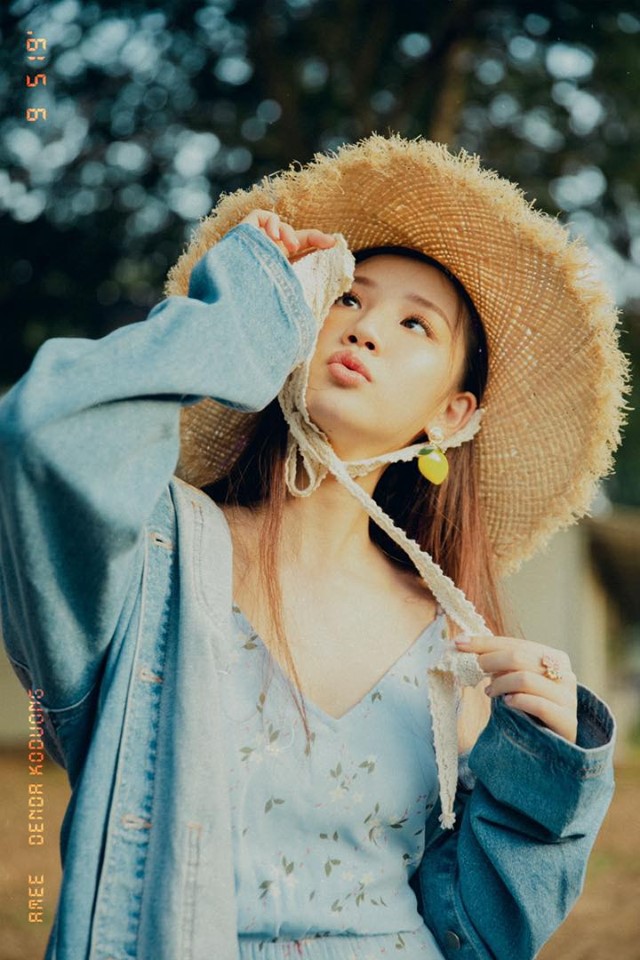 Loạt ảnh chứng minh: Cần gì vòng 1 khủng vượt cỡ, đôi khi gái lép lép nó lại “bánh cuốn” hơn rất nhiều - Ảnh 9. Loạt ảnh chứng minh: Cần gì vòng 1 khủng vượt cỡ, đôi khi gái lép lép nó lại “bánh cuốn” hơn rất nhiều - Ảnh 9.