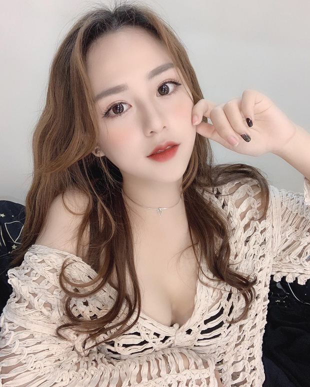 Dàn hot girl Việt xuất hiện trên báo nước ngoài năm 2019, ai cũng là cực phẩm nhan sắc - Ảnh 9.