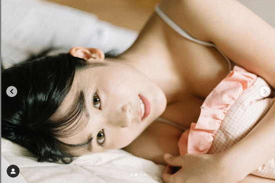 Đăng tải bộ ảnh đồ ngủ đầy gợi cảm, nàng hot girl quyến rũ được cộng đồng mạng chú ý - Ảnh 16.