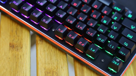 Dùng thử bàn phím cơ bền vô địch E-Dra EK300: Gõ sướng, có kê tay, chống nước... mà giá chỉ 700 nghìn - Ảnh 3.