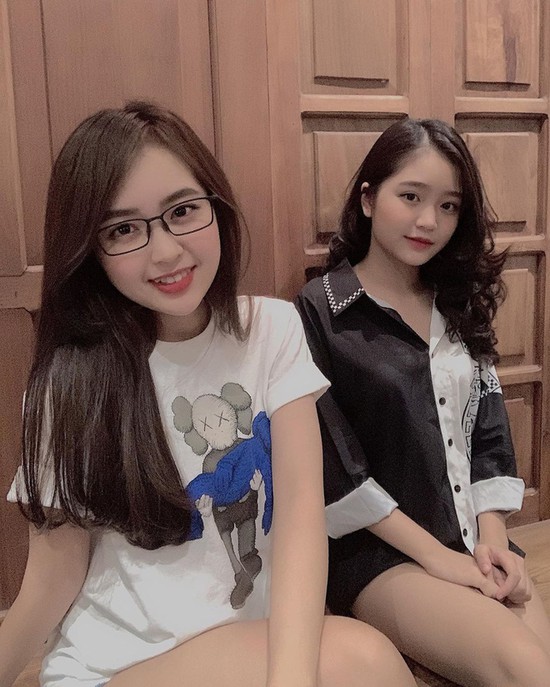 Cặp chị em Việt bất ngờ được báo chí nước ngoài ca tụng: Đã xinh như hot girl lại còn được cả cặp - Ảnh 5.