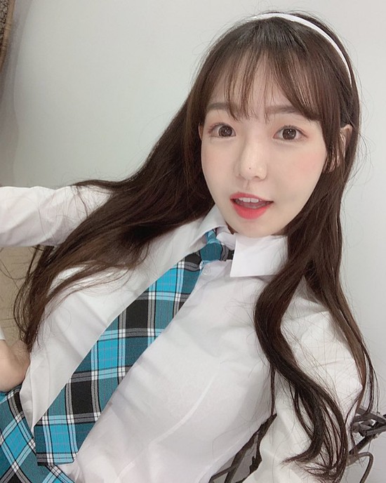 Xuất hiện nữ thần mới của làng streamer Hàn Quốc: Gợi cảm, đa tài, cái gì cũng giỏi - Ảnh 6.