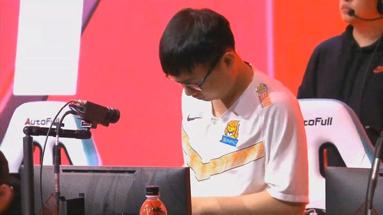 LMHT: LPL trở lại nhưng SofM và Suning Gaming thì vẫn chưa biết đến mùi chiến thắng - Ảnh 2.