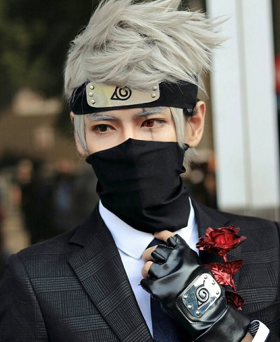 Năng lực cosplay vô cực của bóng hồng người Pháp: Riven, Sylvanas, thậm chí nhân vật Naruto trai hay gái đều chấp hết! - Ảnh 2.