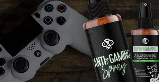 Hết hồn chưa? Đã phát minh ra lọ xịt giúp con người có thể cai nghiện game với thành phần cực “nặng mùi” - Ảnh 1.