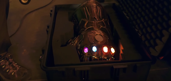 Loạt sạn ngớ ngẩn khiến Marvel muối mặt: Thanos toàn xài hàng giả tỉnh rụi? - Ảnh 8.