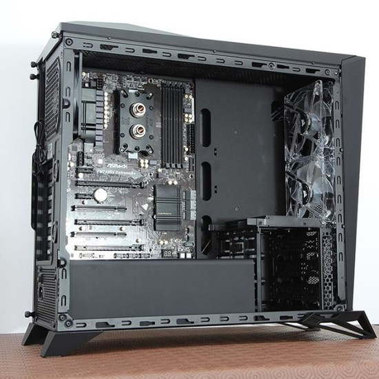 Vì sao các mẫu case gaming hiện nay đều thường đặt nguồn dưới đáy? - Ảnh 4.