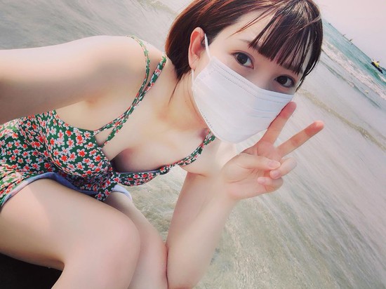 Giả vờ độ loa rồi ăn vận gợi cảm để thử lòng bạn trai, nữ Youtuber xinh đẹp khiến người xem háo hức - Ảnh 12.