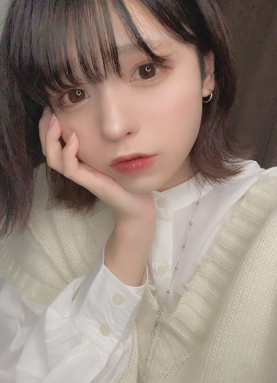 Giả gái mà xinh chẳng kém hotgirl, chàng trai Nhật Bản được cả triệu người mê mẩn - Ảnh 1.