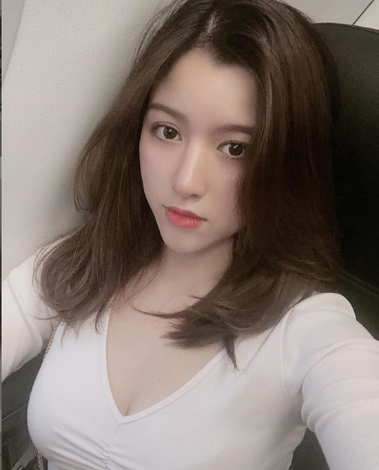 Sở hữu vóc dáng gợi cảm, nàng hot girl Việt khiến cộng đồng mạng dậy sóng, share ảnh rầm rộ - Ảnh 2.