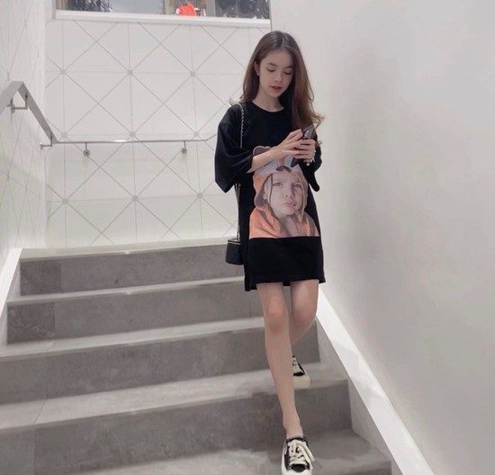 Lê Gia Linh (Meo xinh) - 2k6 khuấy đảo MXH: Siêu nổi từ hồi tiểu học, nhan sắc lẫn hàng hiệu đều không thiếu - Ảnh 8.