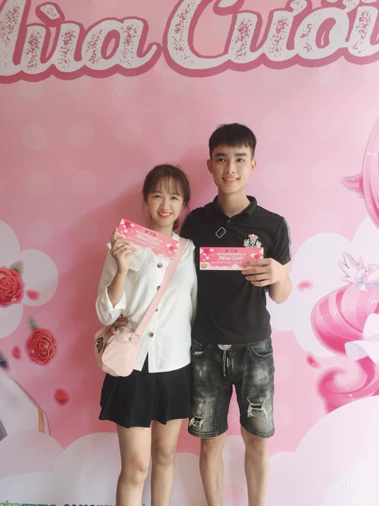Gái xinh thả thính full combo, 500 anh em Gun Gun Mobile cũng đến quỳ vì không biết phải né hay… đớp! - Ảnh 7.