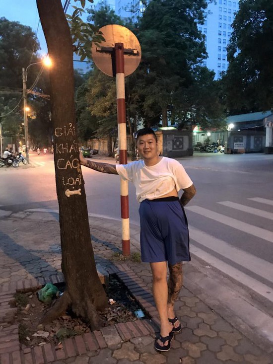 Những hành động kỳ quặc cho thấy ai rồi thỉnh thoảng cũng có lúc... bị hâm - Ảnh 5.