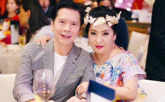 Đệ nhất mỹ nhân màn ảnh bị đánh ghen, tạt cà phê ngay trên phim trường - Ảnh 4.