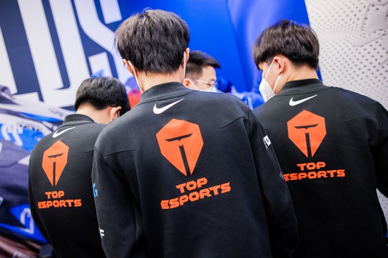 TES đã không có thành tích tốt tại CKTG 2022