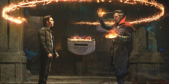 Lý giải đoạn kết của Spider-Man: No Way Home: Nhện nhọ bốc hơi khỏi thế giới, Venom chính thức gia nhập MCU  - Ảnh 2.