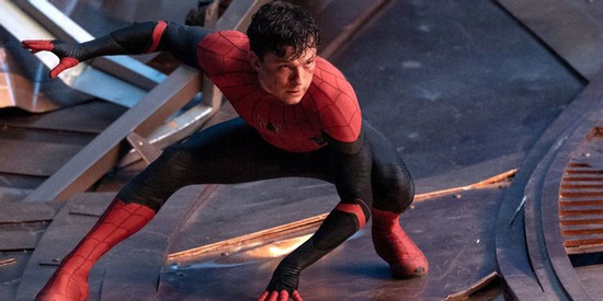 Lý giải đoạn kết của Spider-Man: No Way Home: Nhện nhọ bốc hơi khỏi thế giới, Venom chính thức gia nhập MCU  - Ảnh 3.