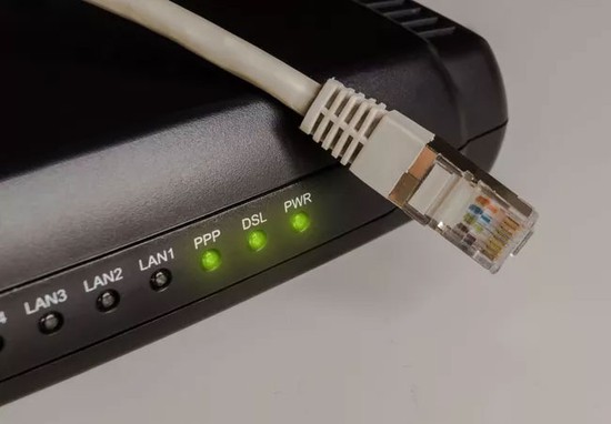 Nhìn thấy những dấu hiệu này, hãy thay modem mới ngay và luôn - Ảnh 4.