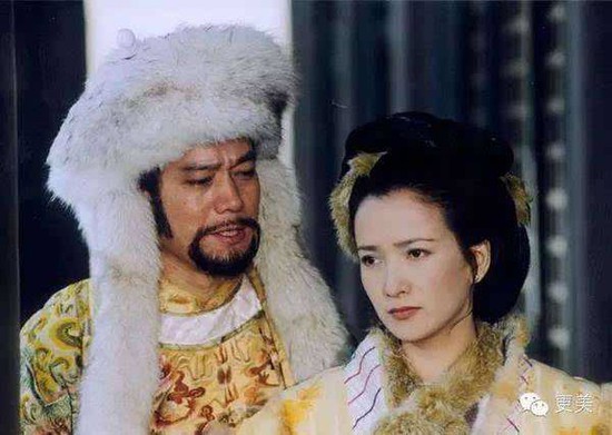 Kiếm hiệp Kim Dung: Kẻ khiến Quách Tĩnh tan cửa nát nhà, mồ côi cha từ nhỏ phải sống lưu lạc ở Mông Cổ lợi hại tới đâu? - Ảnh 3.