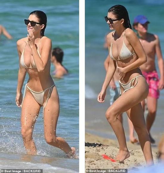 Bạn gái Leonardo DiCaprio diện bikini bé xíu khoe dáng sexy - Ảnh 4.