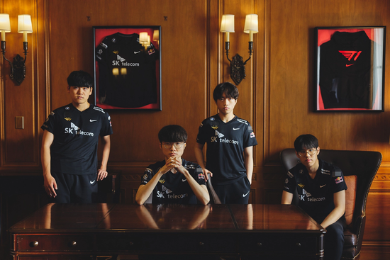 Faker và các đồng đội là nguồn đề tài vô tận của cộng đồng LMHT - nguồn: LoL Esports