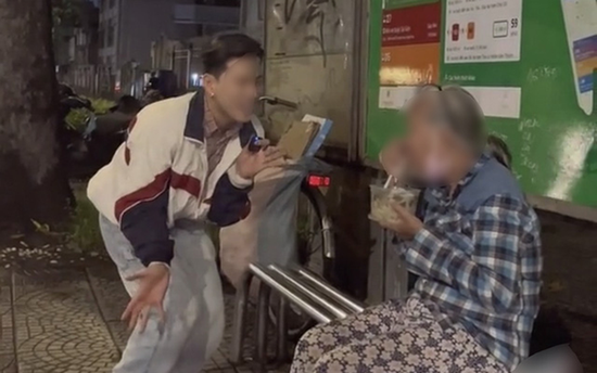 Những lần CĐM rúng động vì nội dung độc hại trên TikTok, không thiếu ‘phốt’ từ các TikToker nổi tiếng - Ảnh 1.