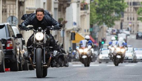 Tom Cruise - biểu tượng hành động không sợ chết ở tuổi 61 - Ảnh 6.