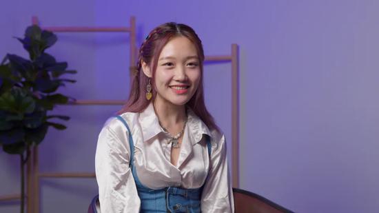 "Sao sáng" làng streamer hé lộ nhiều bí mật sốc sau một năm làm nghề - Ảnh 1.