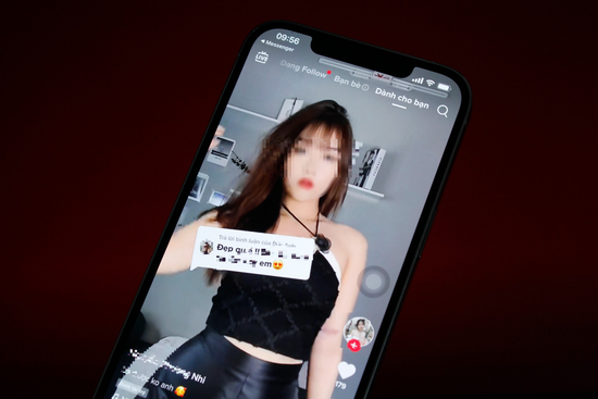 Nữ diễn viên 18+ livestream nhạy cảm trên TikTok, có dấu hiệu vi phạm pháp luật, 