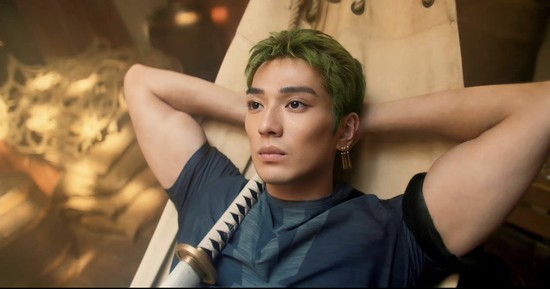 Tài tử đóng thợ săn hải tặc Zoro phim One Piece đang gây sốt vì như xé truyện bước ra đời thực  - Ảnh 26.