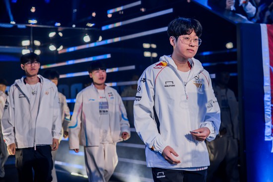 Faker cũng chuẩn bị một