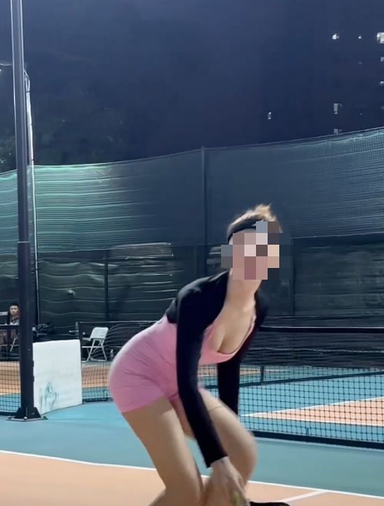 Vướng thị phi vì diện đồ gợi cảm chơi pickleball, gái xinh đáp trả tin đồn- Ảnh 4.