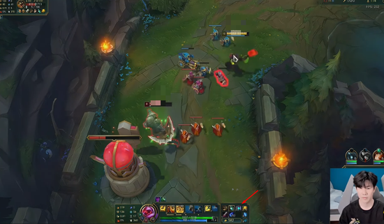 Giải mã Jayce full tank gây sốt của TheShy, Riot cũng ngầm 