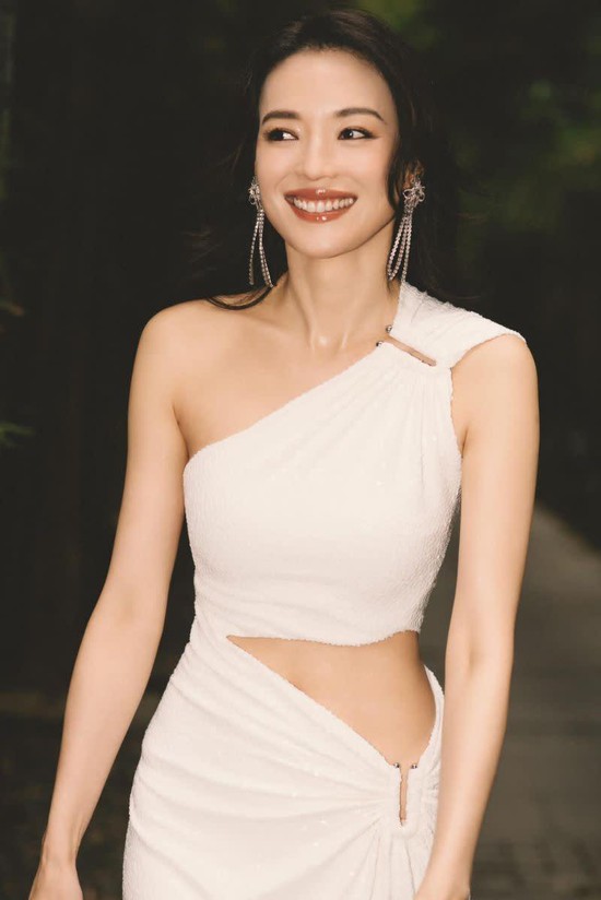 Quá khứ đóng 
