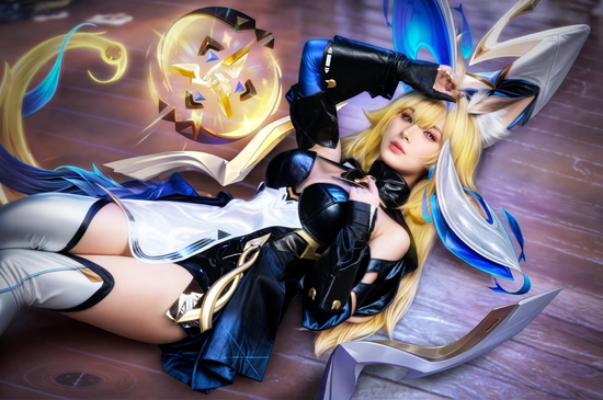 Quỳnh Alee cosplay "ngọt như ướp đường" khiến dân tình tưởng AI- Ảnh 1.